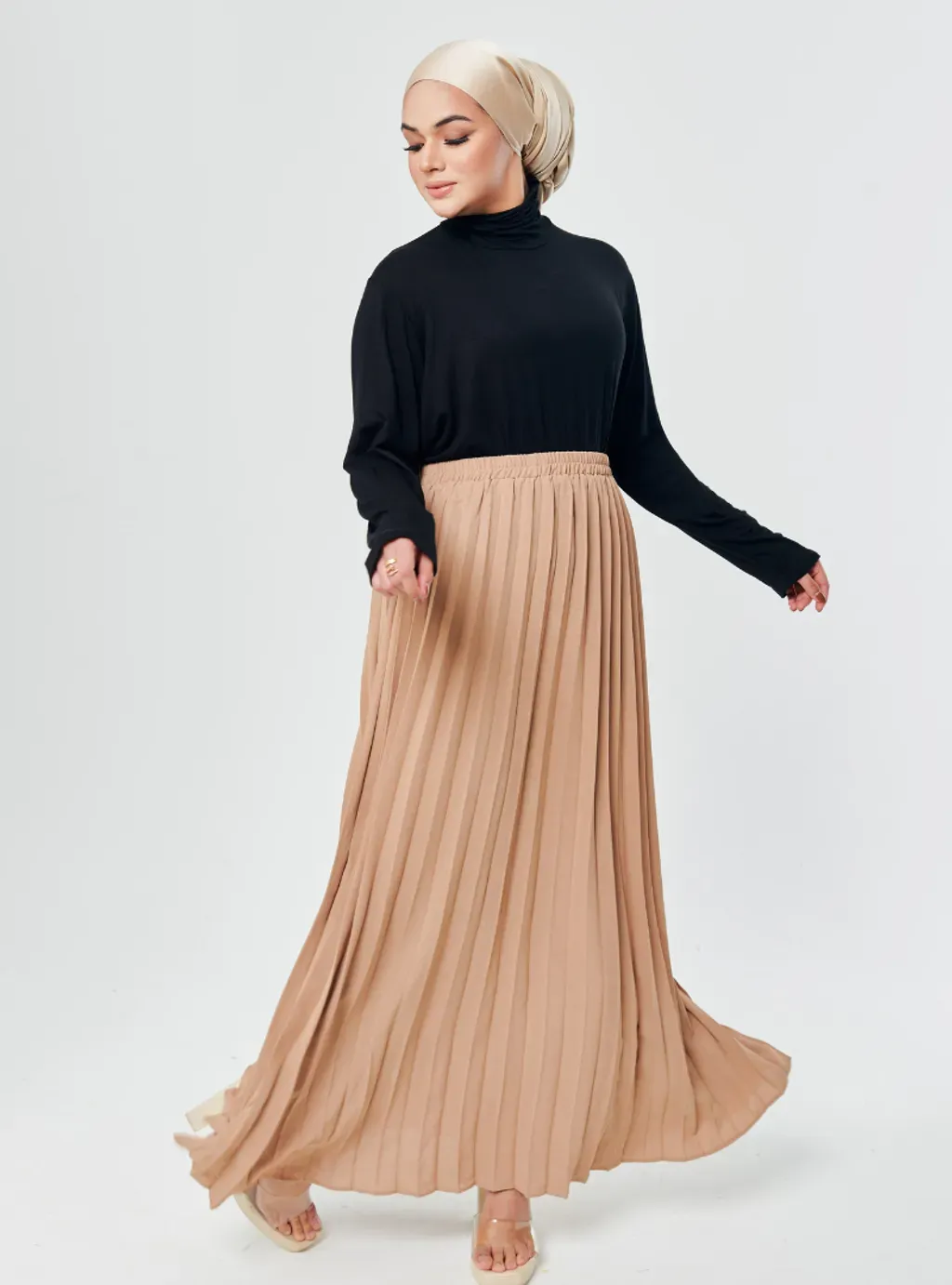 Basic Pleated Skirt