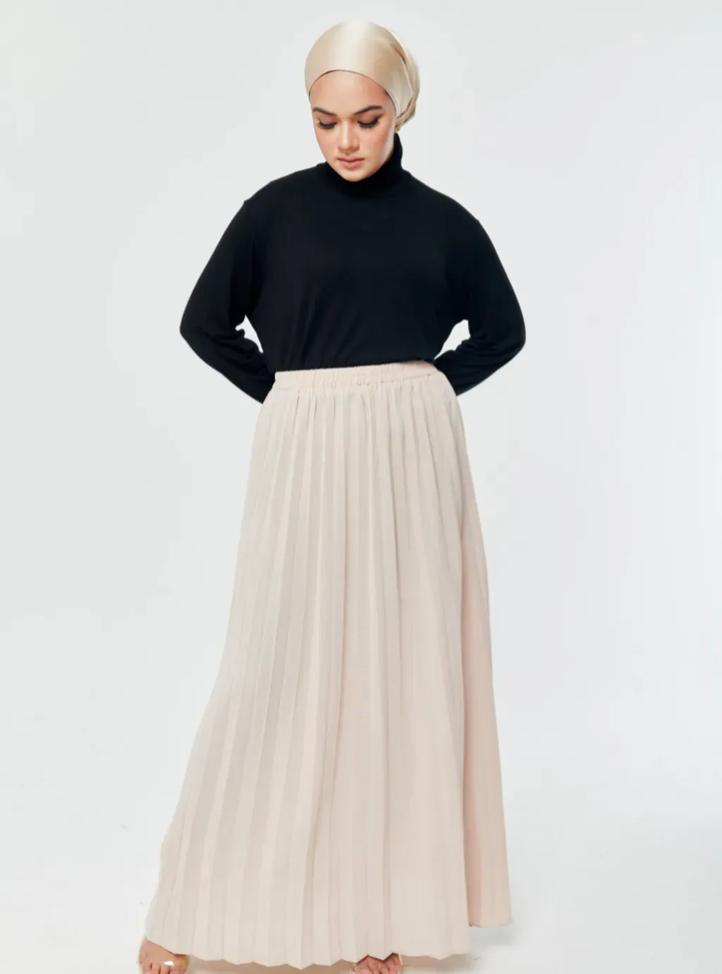 Basic Pleated Skirt