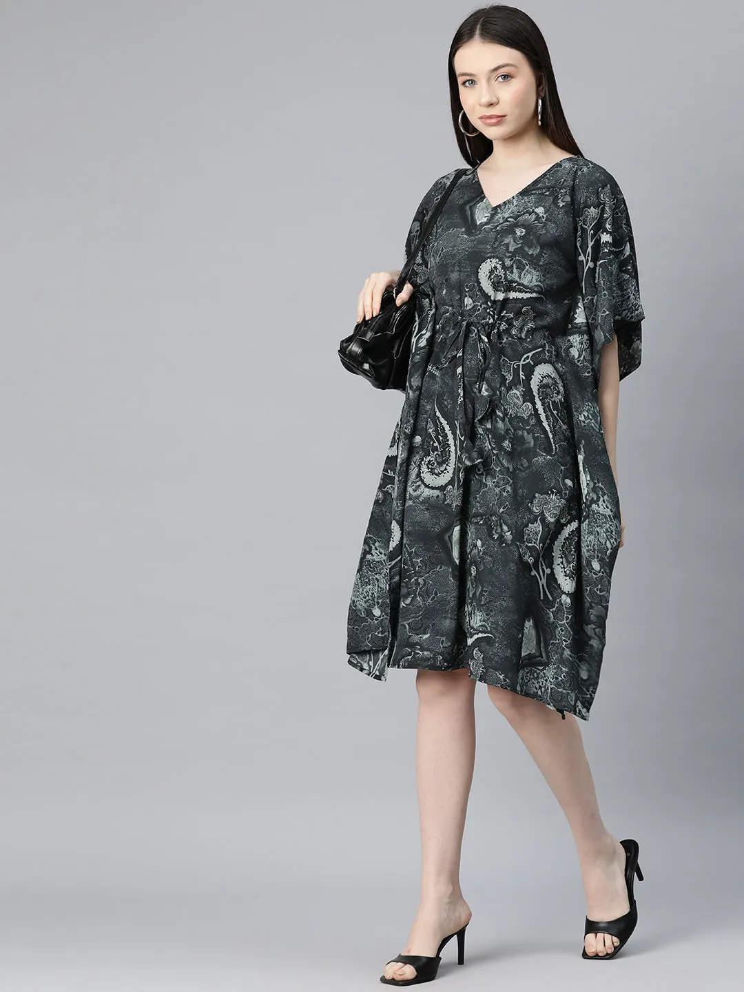 Cottinfab Women Floral Print Kimono Sleeve Crepe Kaftan Dress