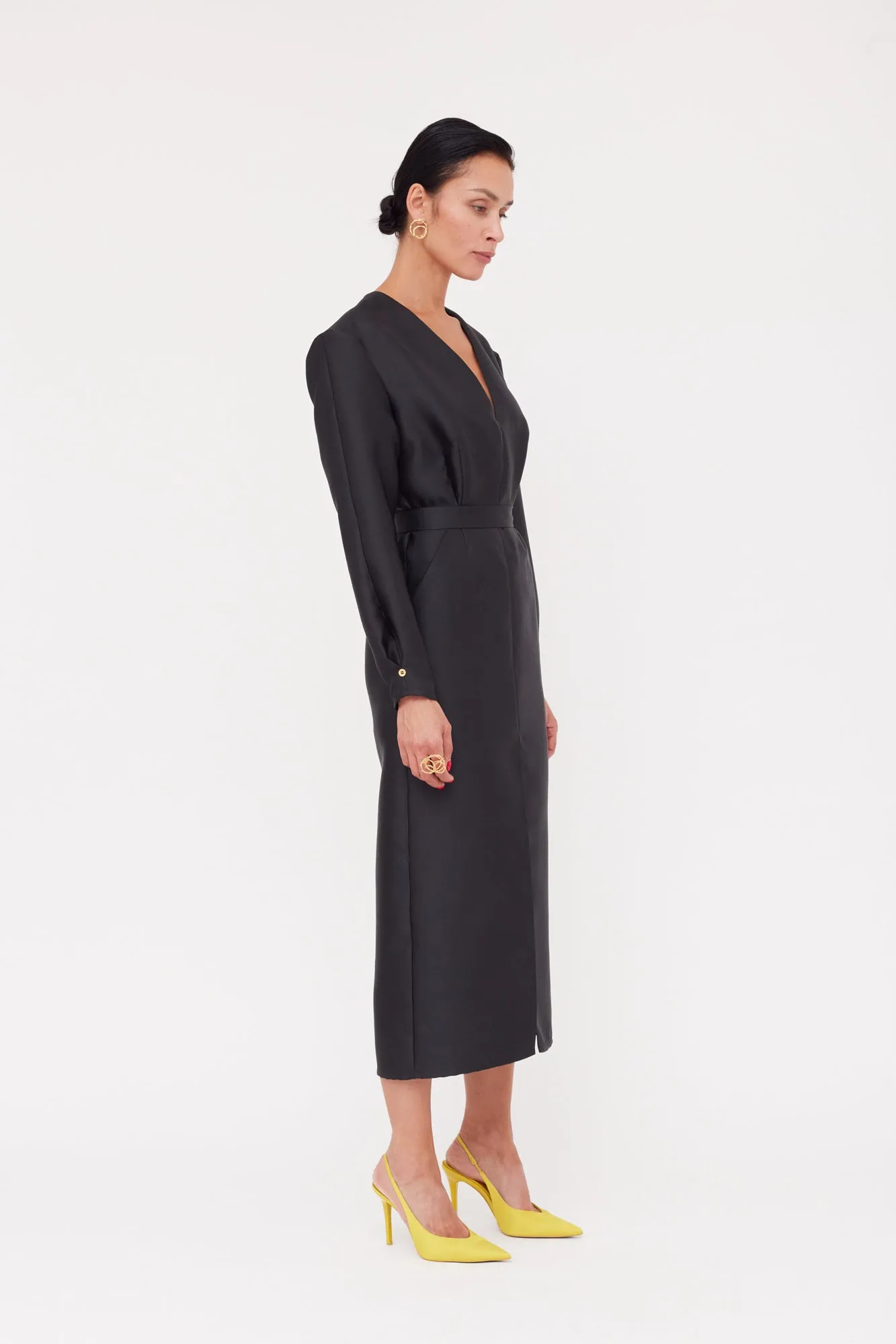 DEMA Black Shoulder Pad Midi Dress