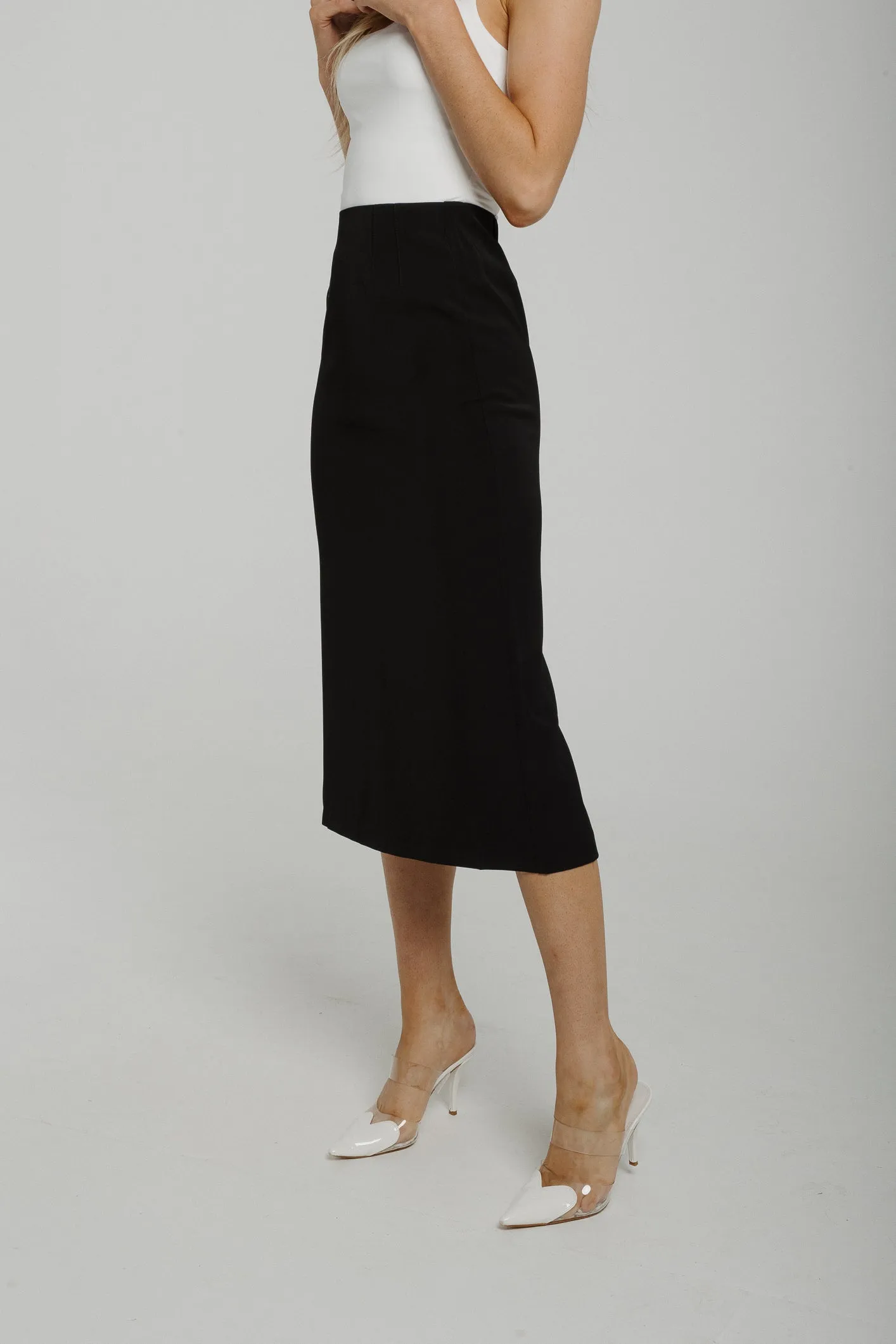 Holly Slip Skirt In Black