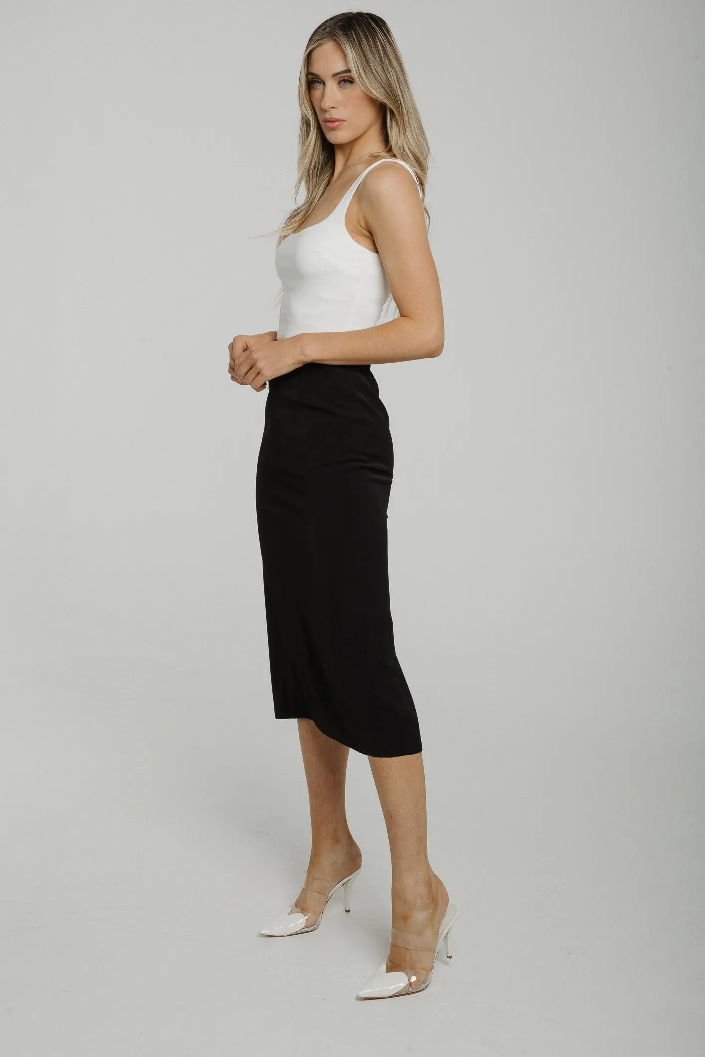 Holly Slip Skirt In Black