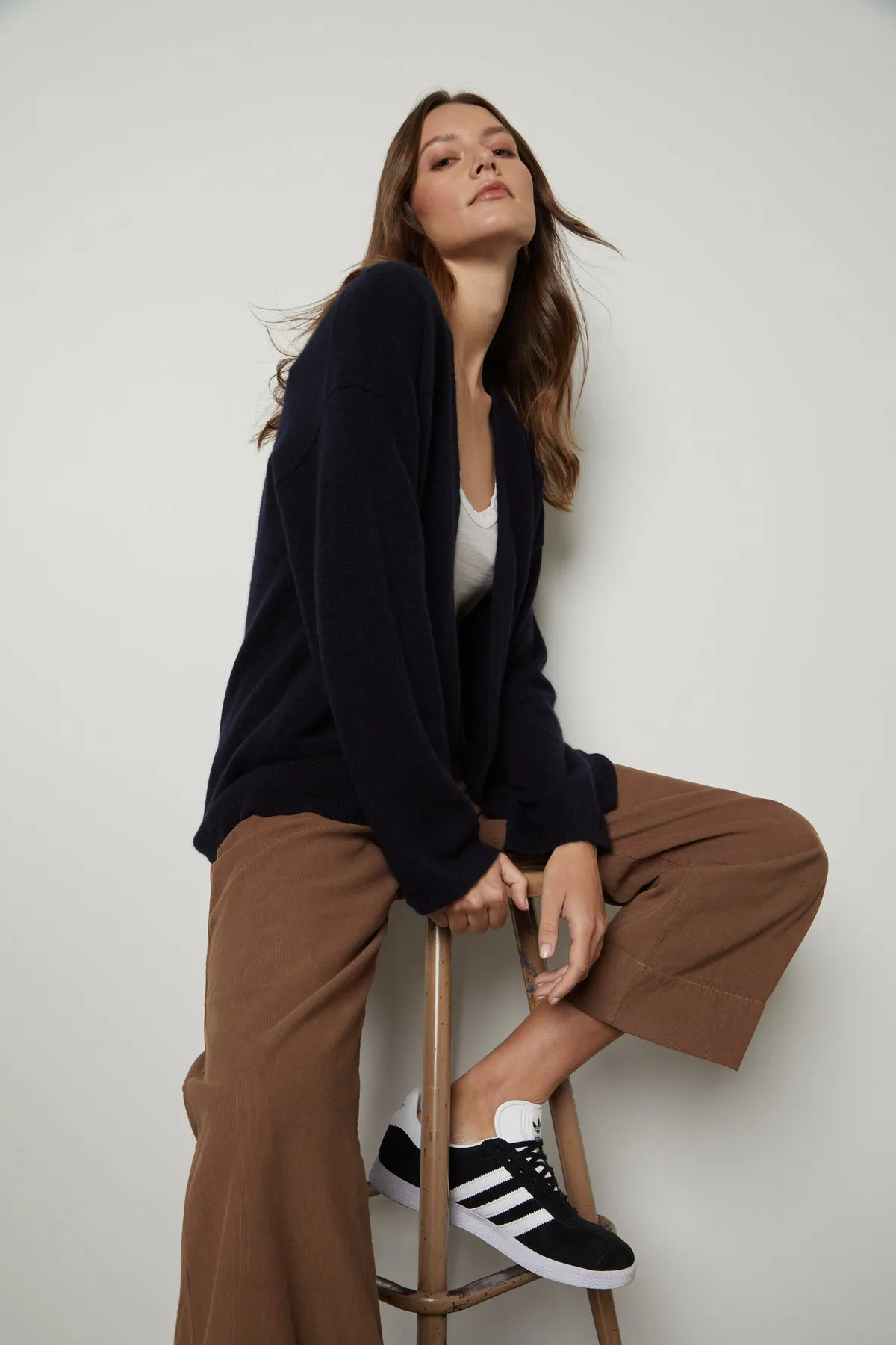 LILA CASHMERE CARDIGAN