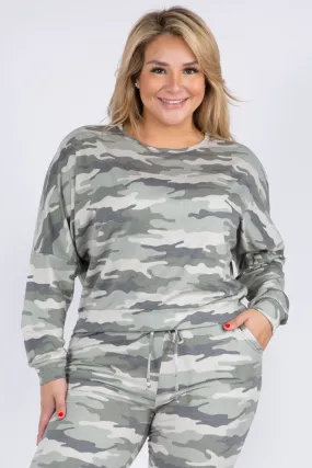 Plus Size Relaxed Green Camo Print Pullover Top