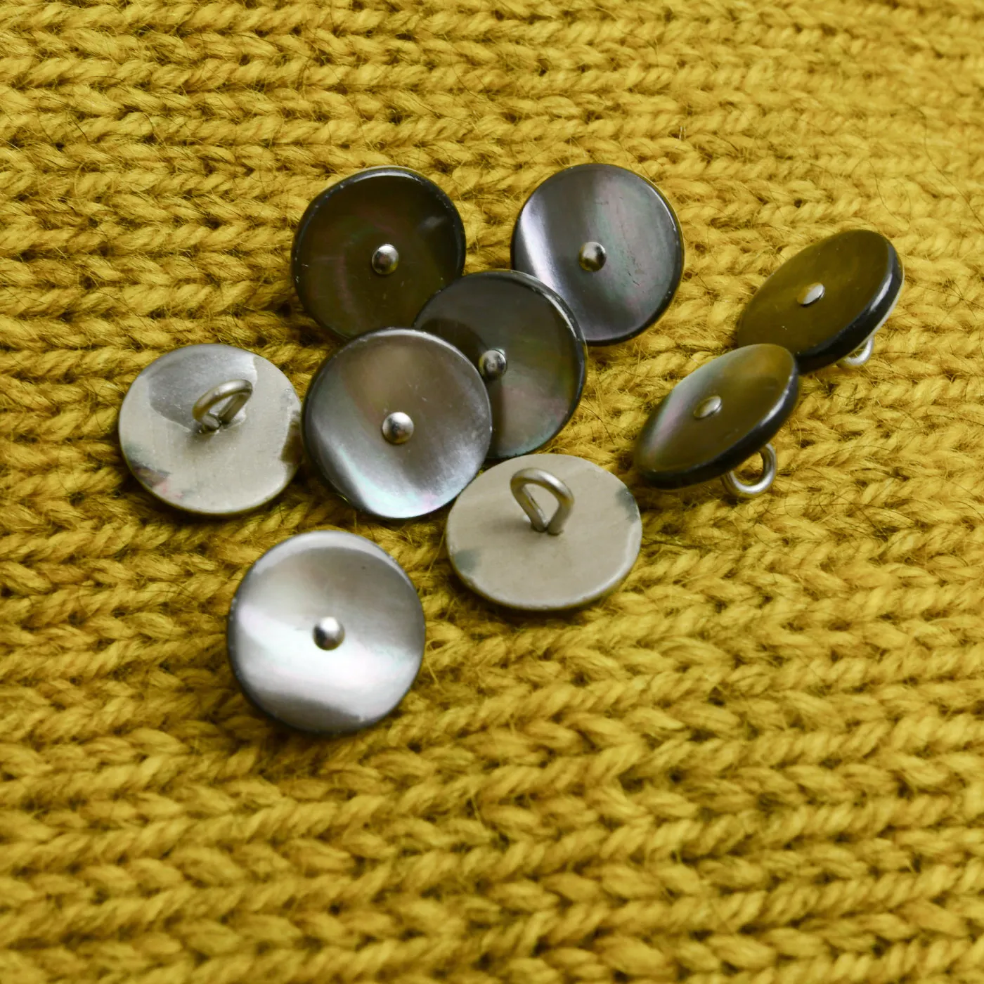 Skacel Buttons